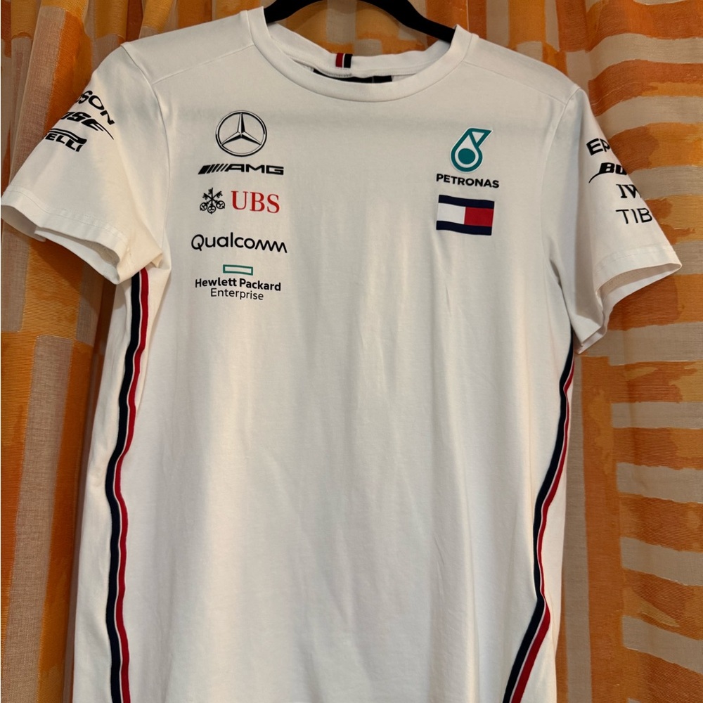 Mercedes AMG Petronas 2019 Team T-Shirt - White XS